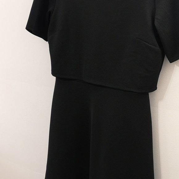 Forever21 Flared Black Dress - Picture 4 of 7